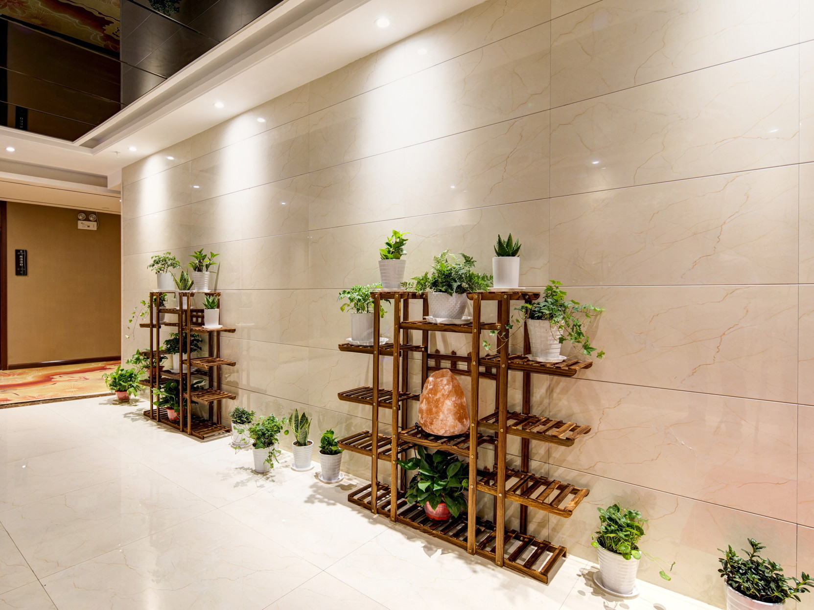 Aifei Hotel (Taiyuan South High-speed Railway Station, Tongda Street Metro Station) 3*