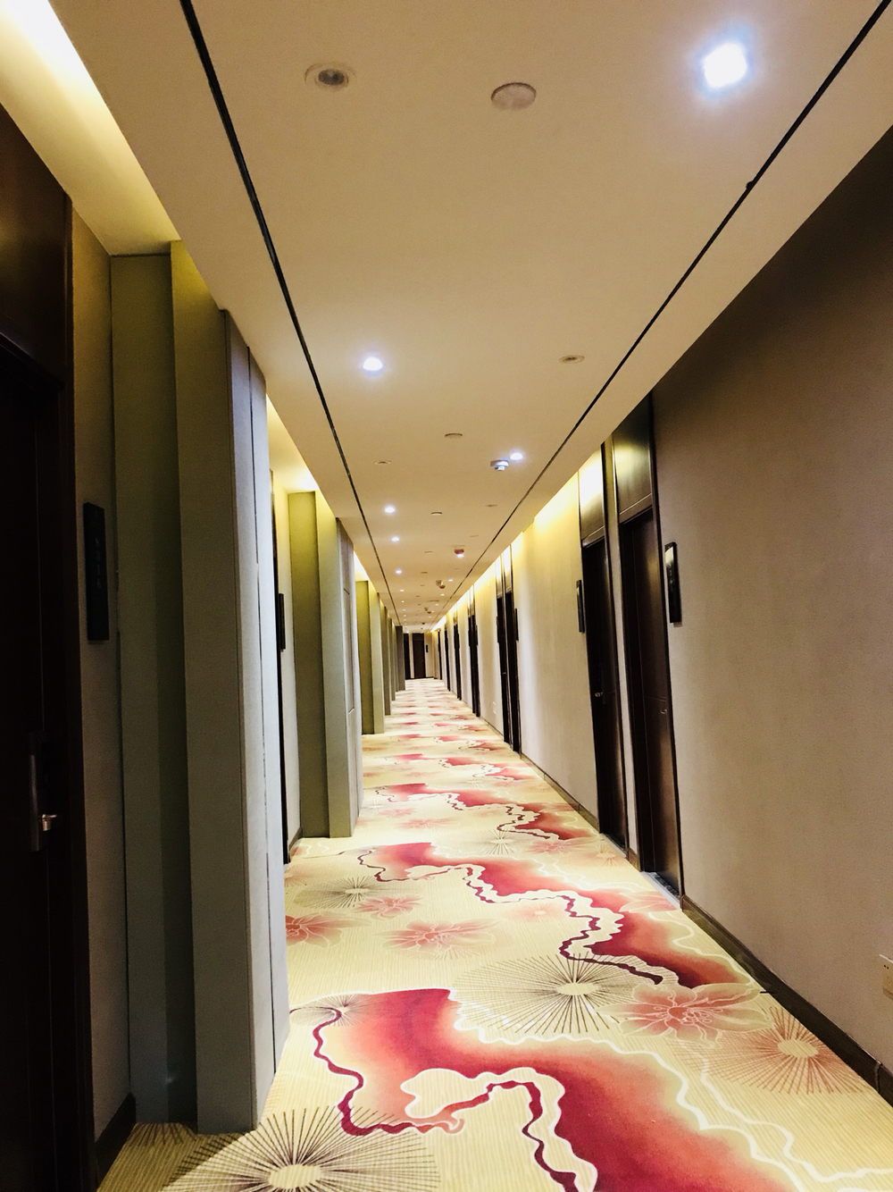 Aifei Hotel (Taiyuan South High-speed Railway Station, Tongda Street Metro Station) 3*