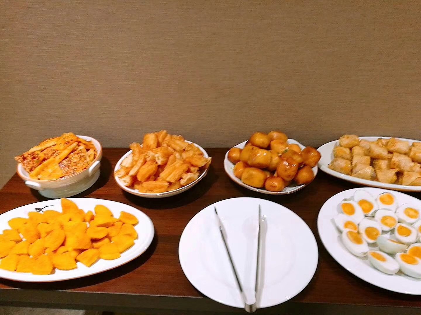Ease Hotel (Guiyang Convention and Exhibition Center, Financial City Museum) 3*