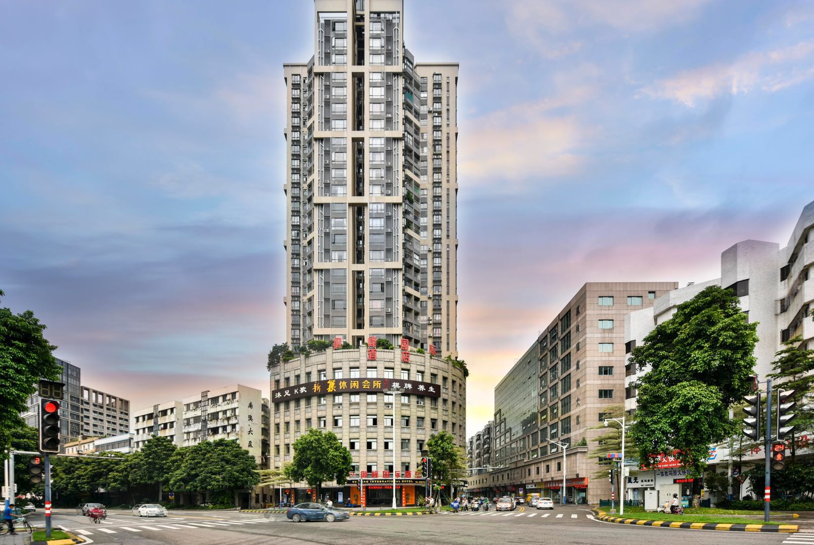 Chaoman Hotel (Foshan Qinghuiyuan Huagai Road Pedestrian Street) 3*