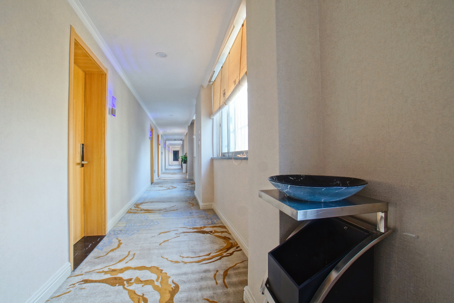 baida Hotel (Kunshan Railway Station Kunshan Commercial Building) 2*
