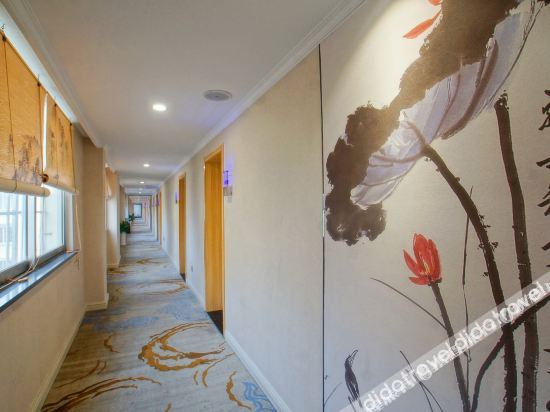 baida Hotel (Kunshan Railway Station Kunshan Commercial Building) 2*