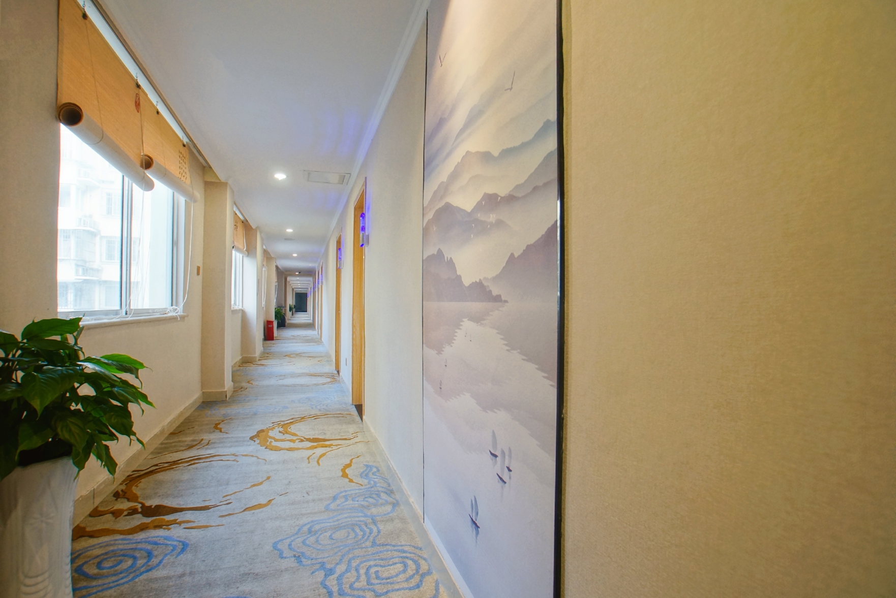 baida Hotel (Kunshan Railway Station Kunshan Commercial Building) 2*
