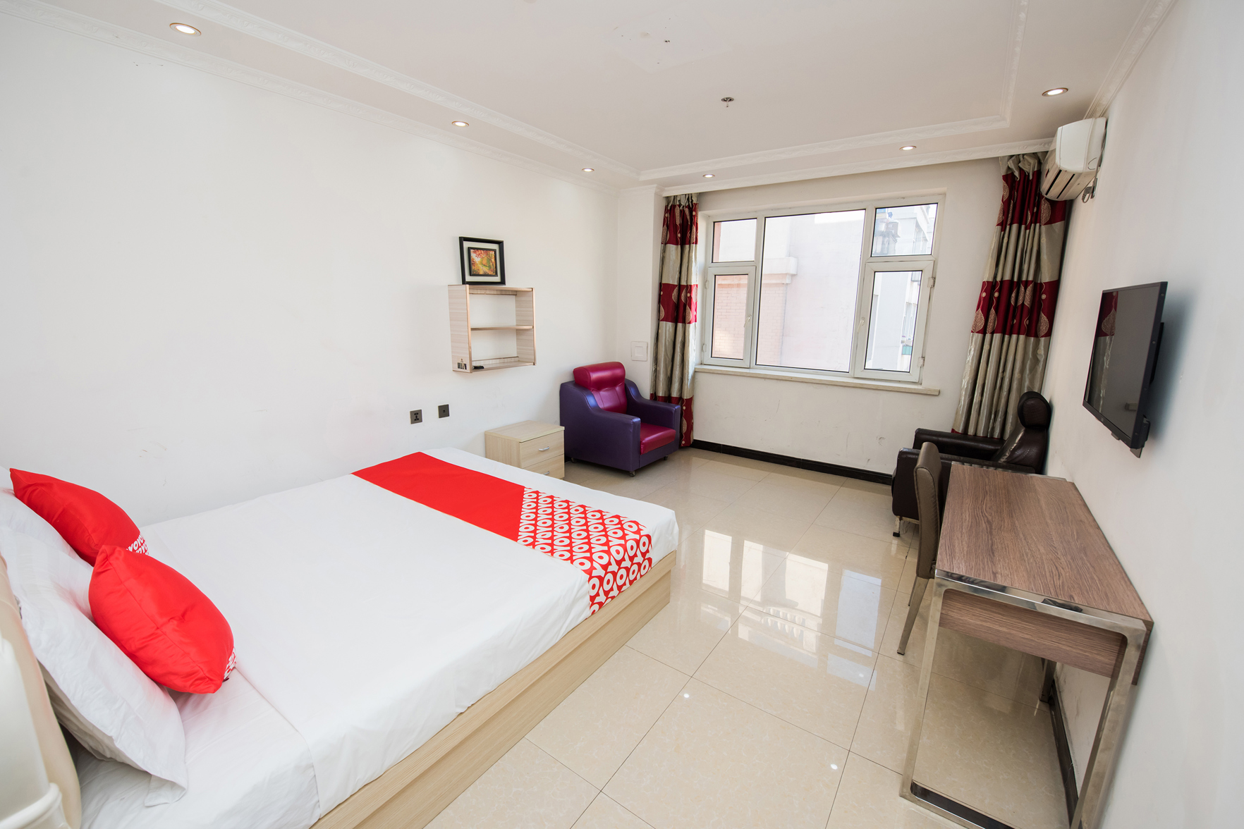 Home Inn Huaxuan Hotel (Changchun Zhinong Street Branch) 2*