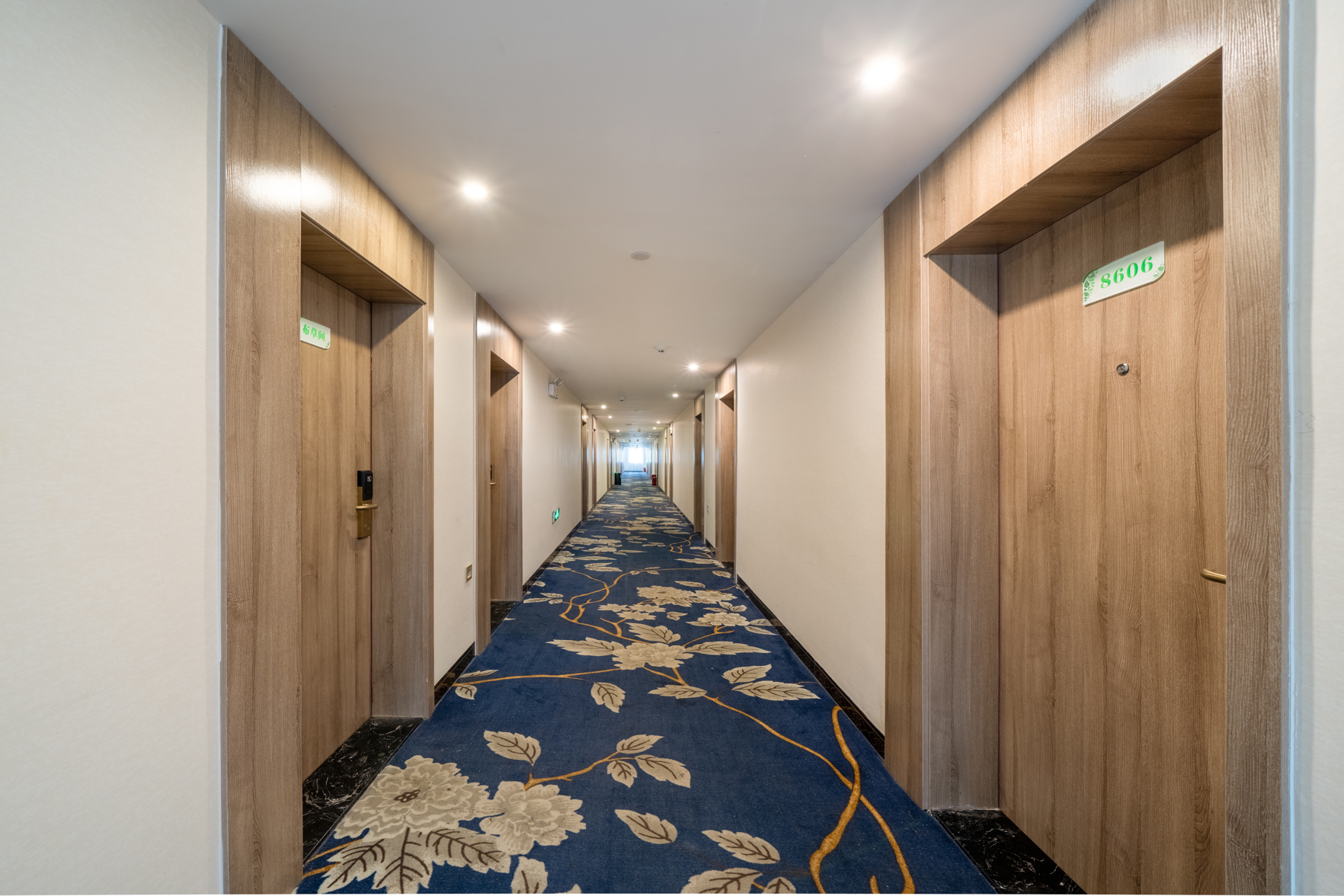 Nanning Weimi Garden Hotel 2*