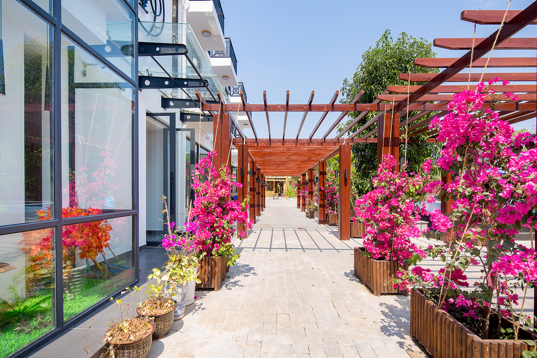 Free and Easy Guesthouse 2*