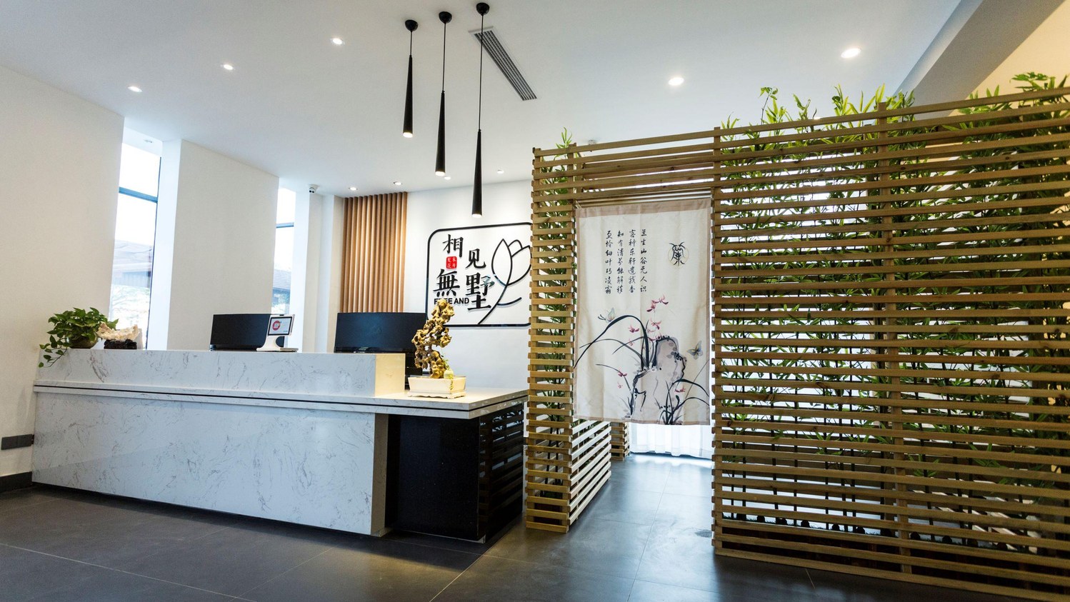 Free and Easy Guesthouse 2*