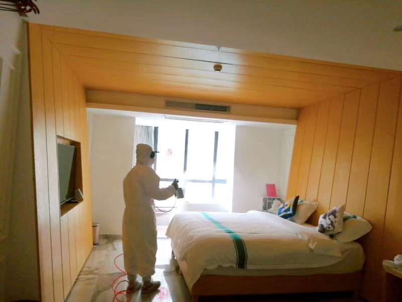 Haikou Green Orange Theme Hotel (Wuyue Plaza, East High-speed Railway Station) 2*