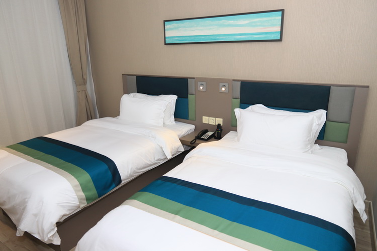 Homeinn Selected Hotel (Tianjin Xianshuigu University Town National Exhibition Center) 3*