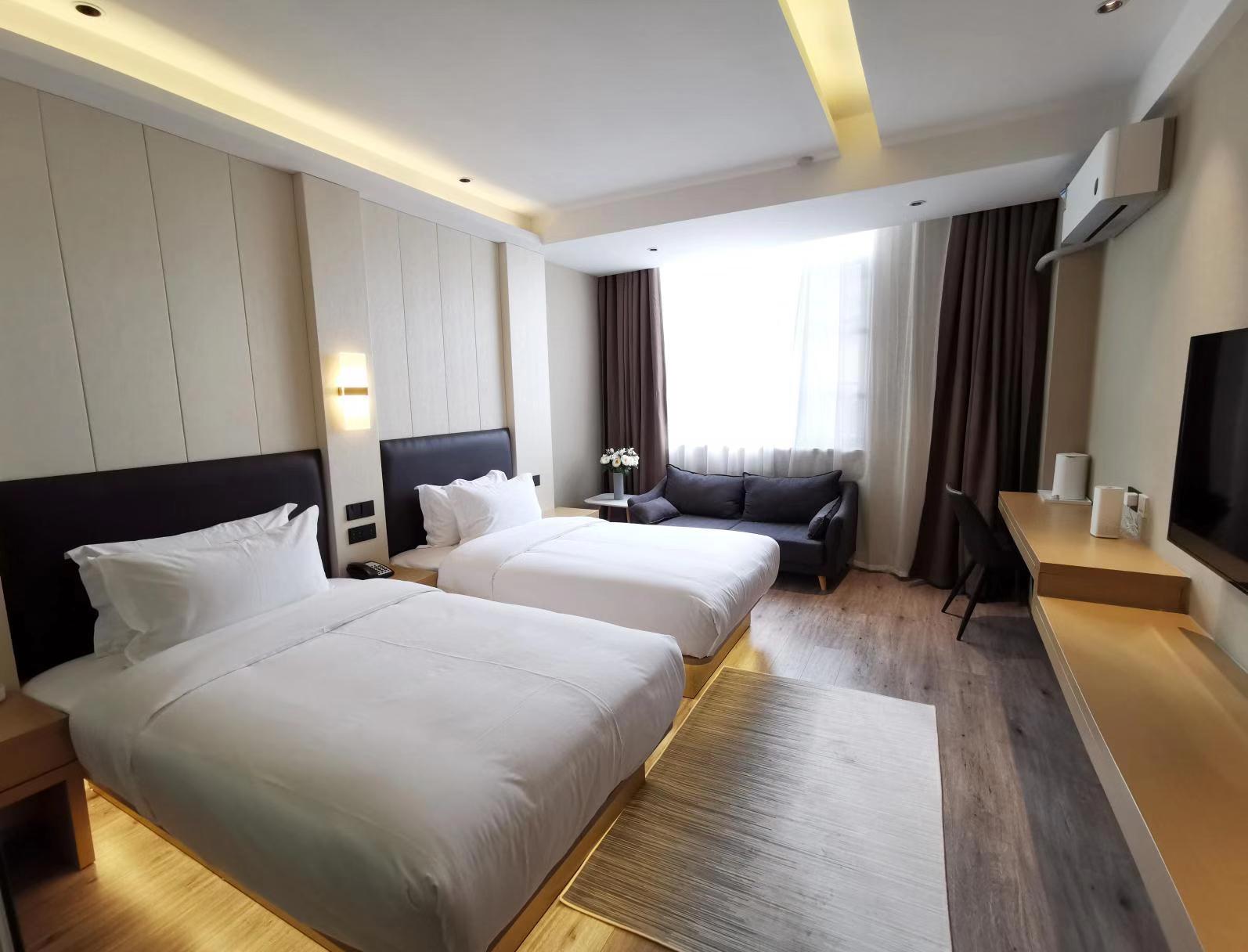 JOYINN HOTEL 2*