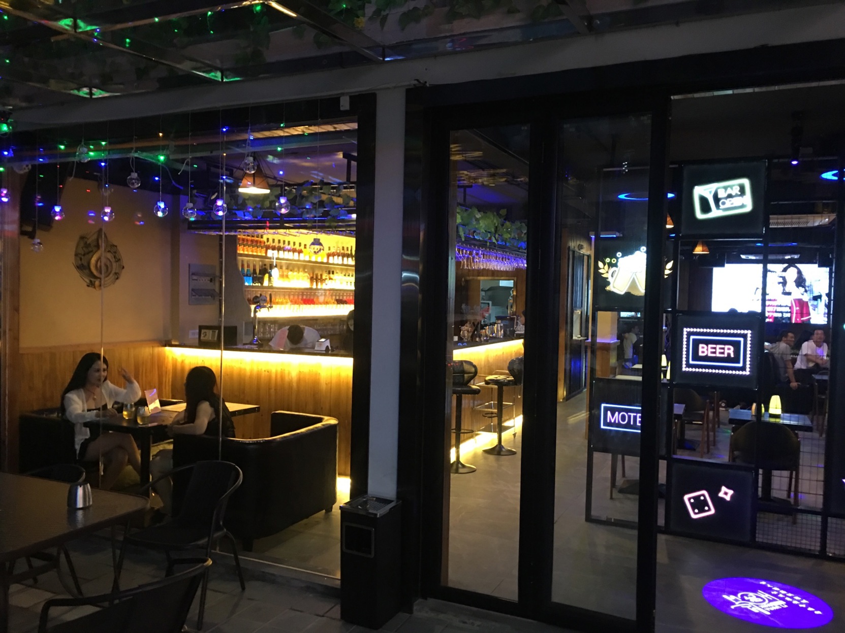No.8 Chain Hotel (Shenzhen Tianbei Honghu Park) 2*