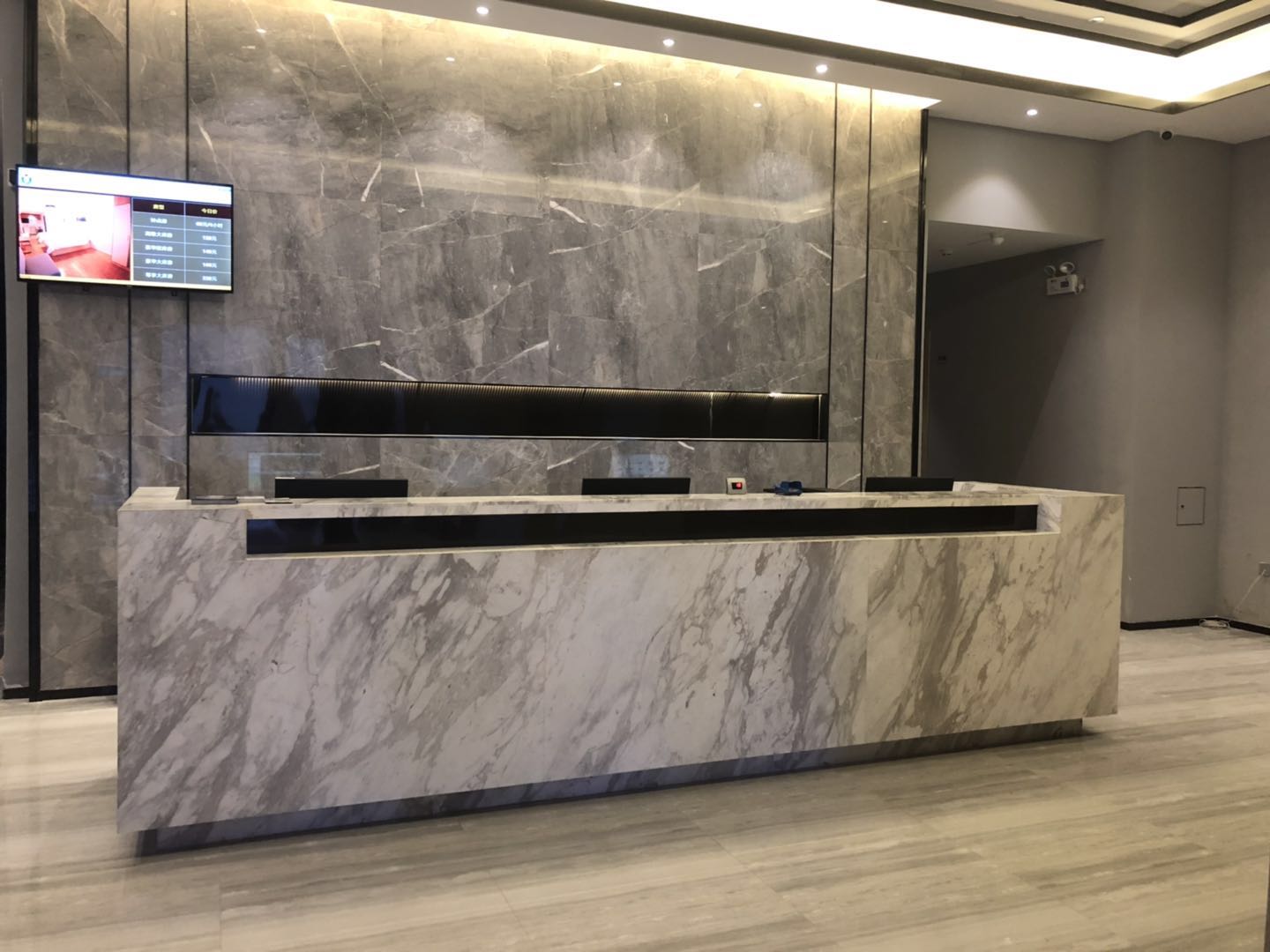 No.8 Chain Hotel (Shenzhen Tianbei Honghu Park) 2*