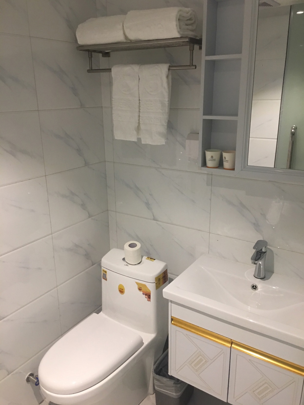 No.8 Chain Hotel (Shenzhen Tianbei Honghu Park) 2*