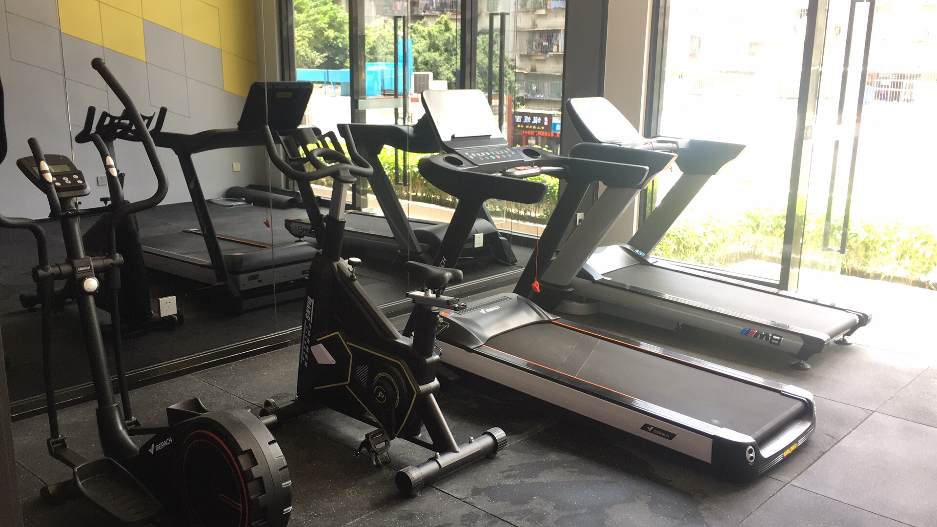 No.8 Chain Hotel (Shenzhen Tianbei Honghu Park) 2*