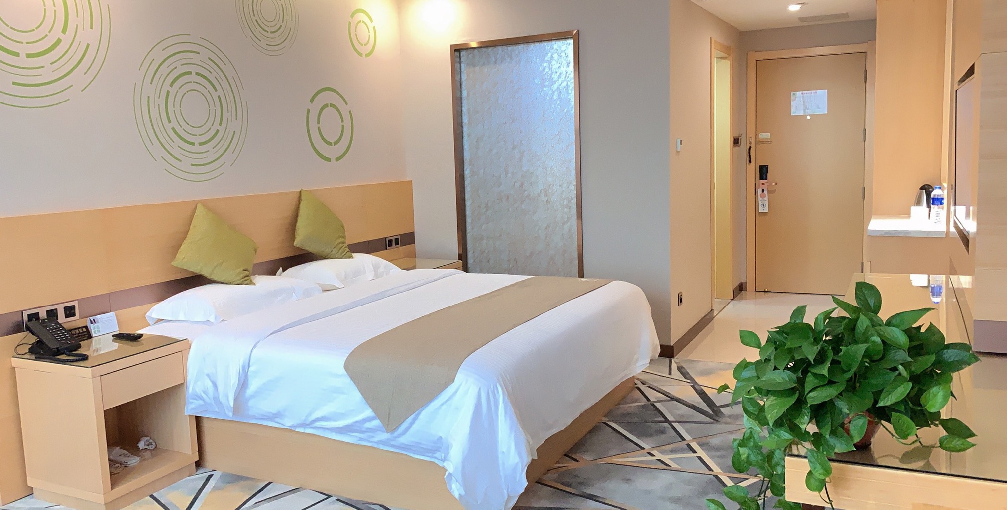 GreenTree Inn Huainan Shannan New Area No.2 Middle School Business Hotel 2*