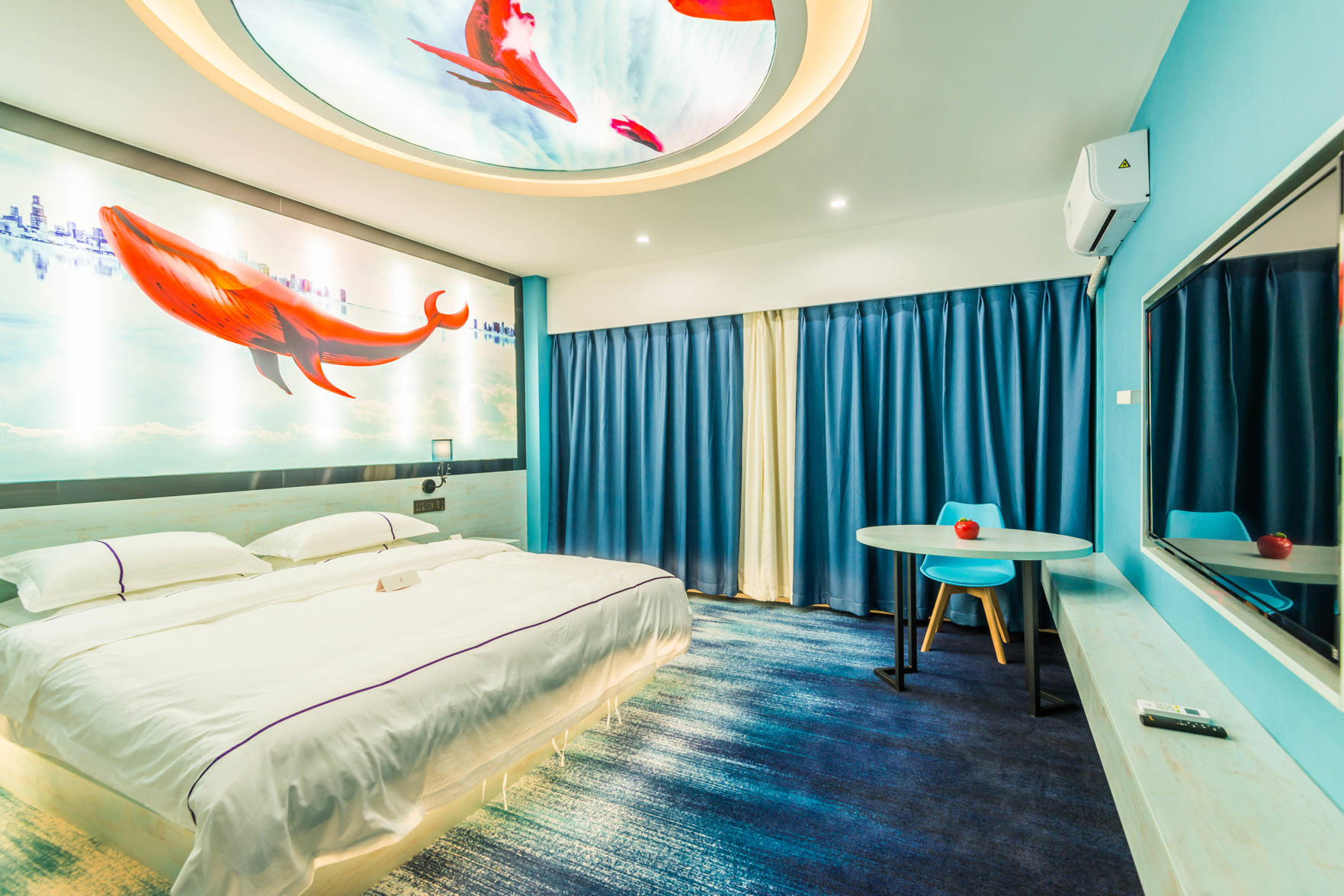 Yunzhishang Hotel (Weishan Ancient City Railway Station Store) 3*