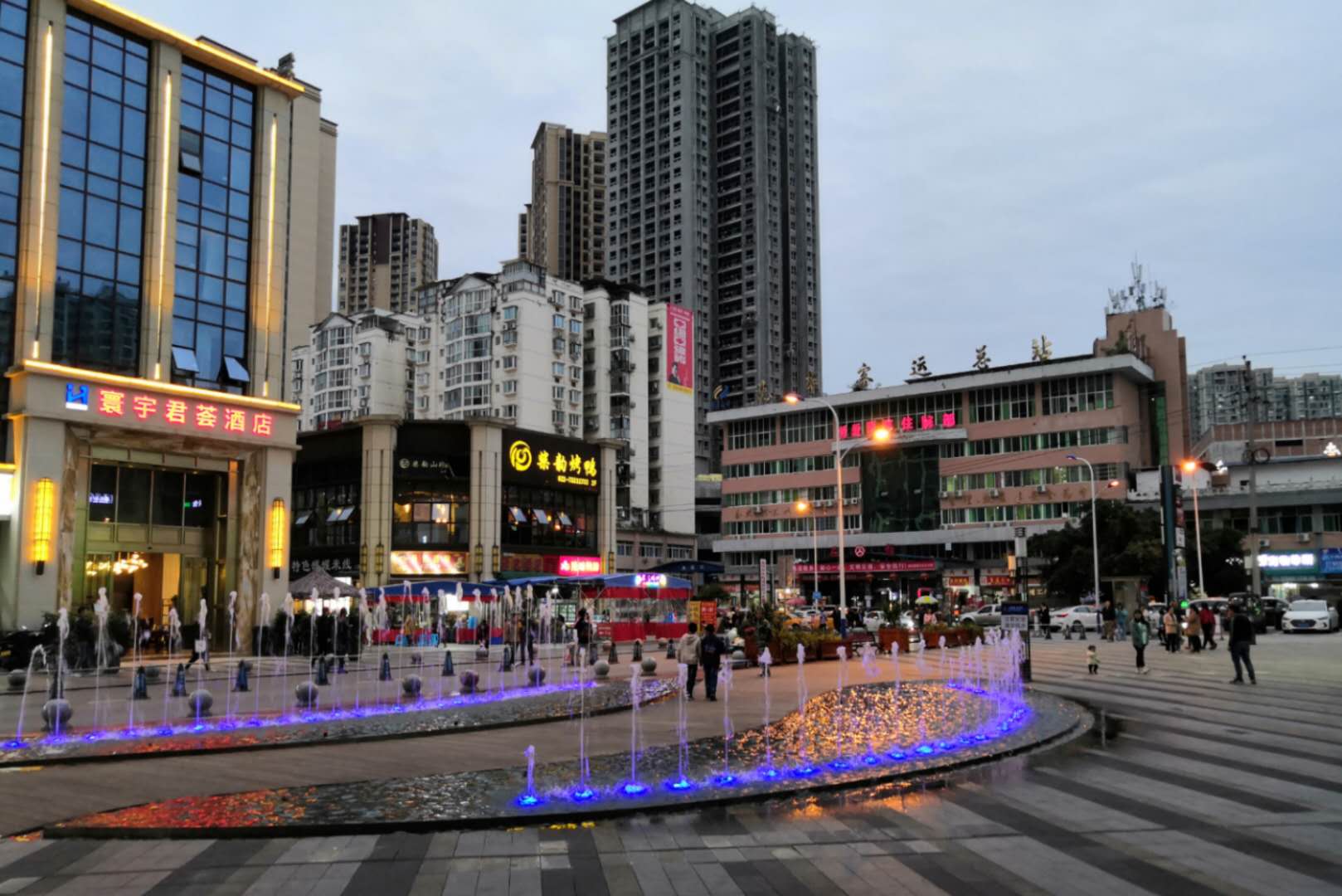 Junhui Hotel (Chongqing Shizhu the high-speed rail Store) 3*