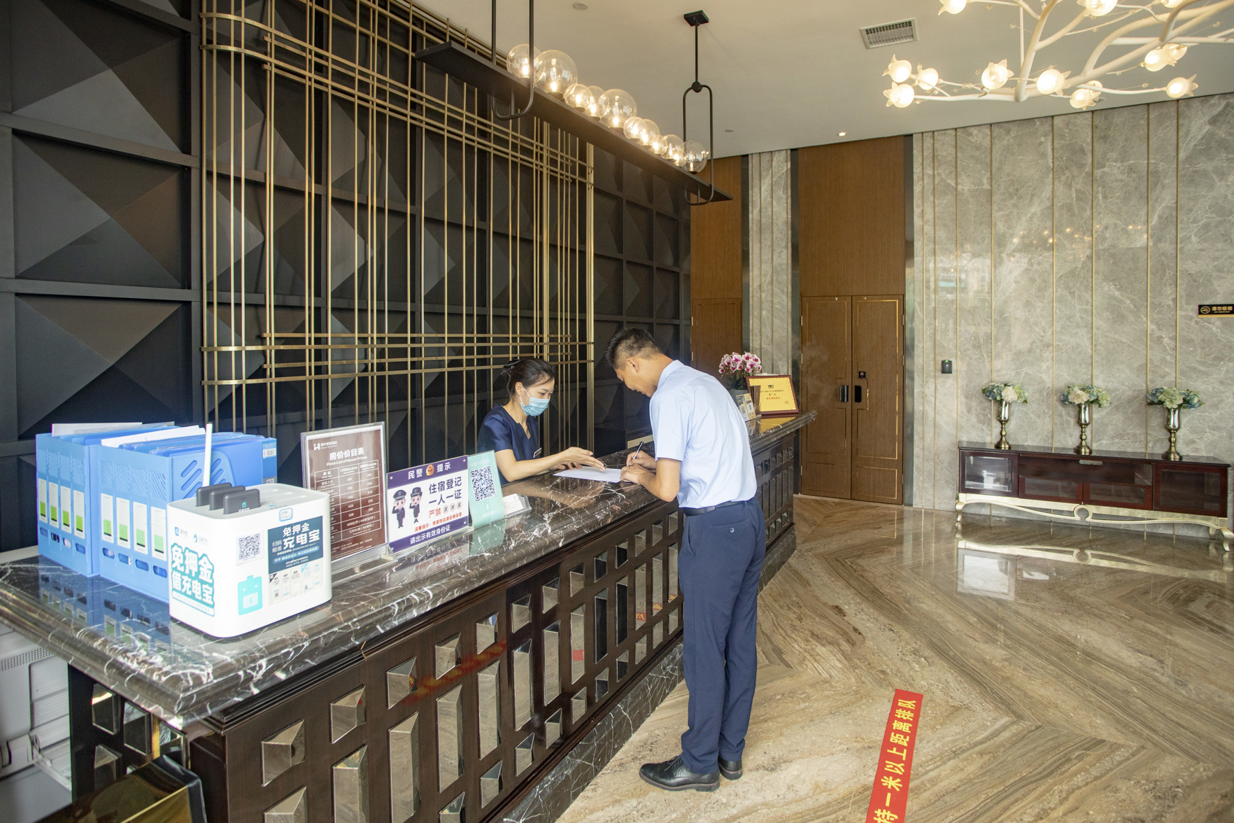 Junhui Hotel (Chongqing Shizhu the high-speed rail Store) 3*