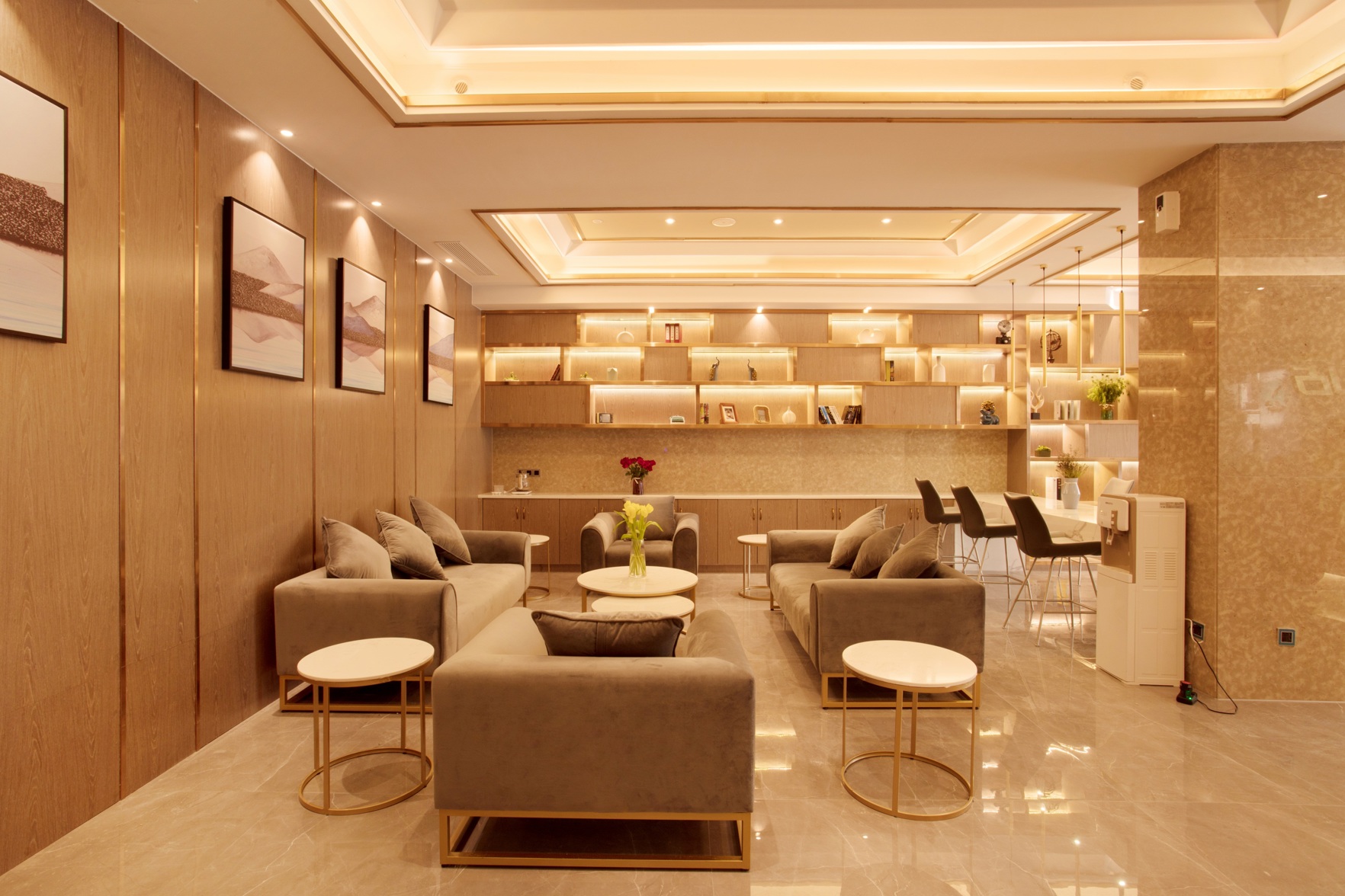 Xingkai Hotel 2*