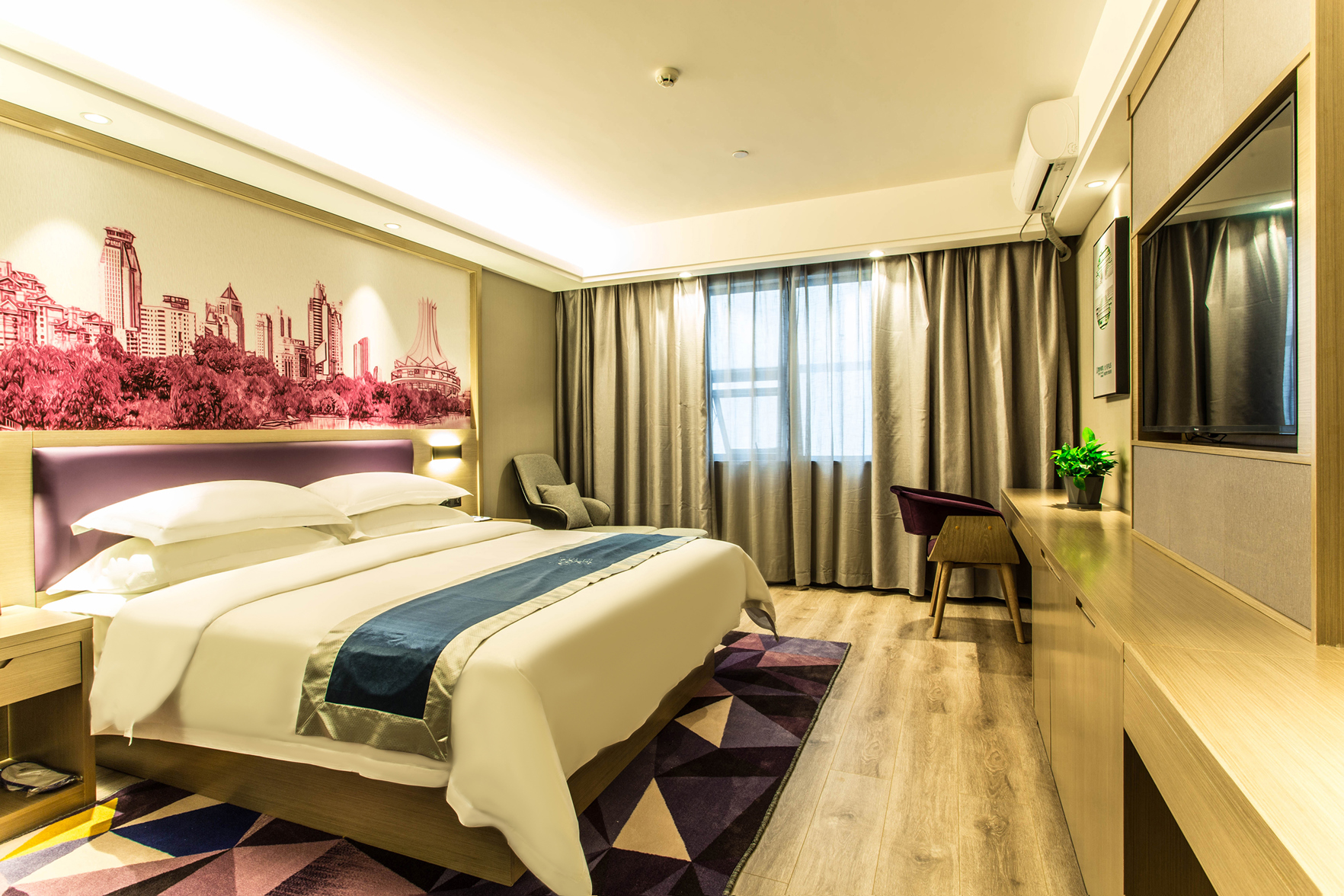 Yizhe Hotel (Nanning Dashatian Jianshe Road Subway Station Store) 2*