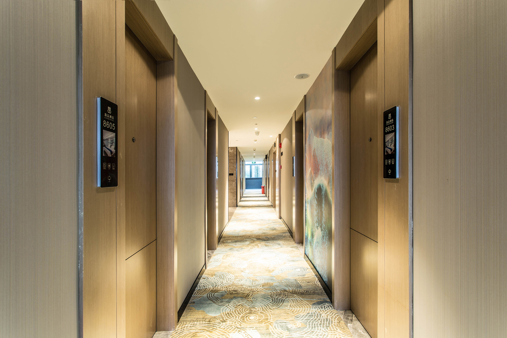 Yizhe Hotel (Nanning Dashatian Jianshe Road Subway Station Store) 2*