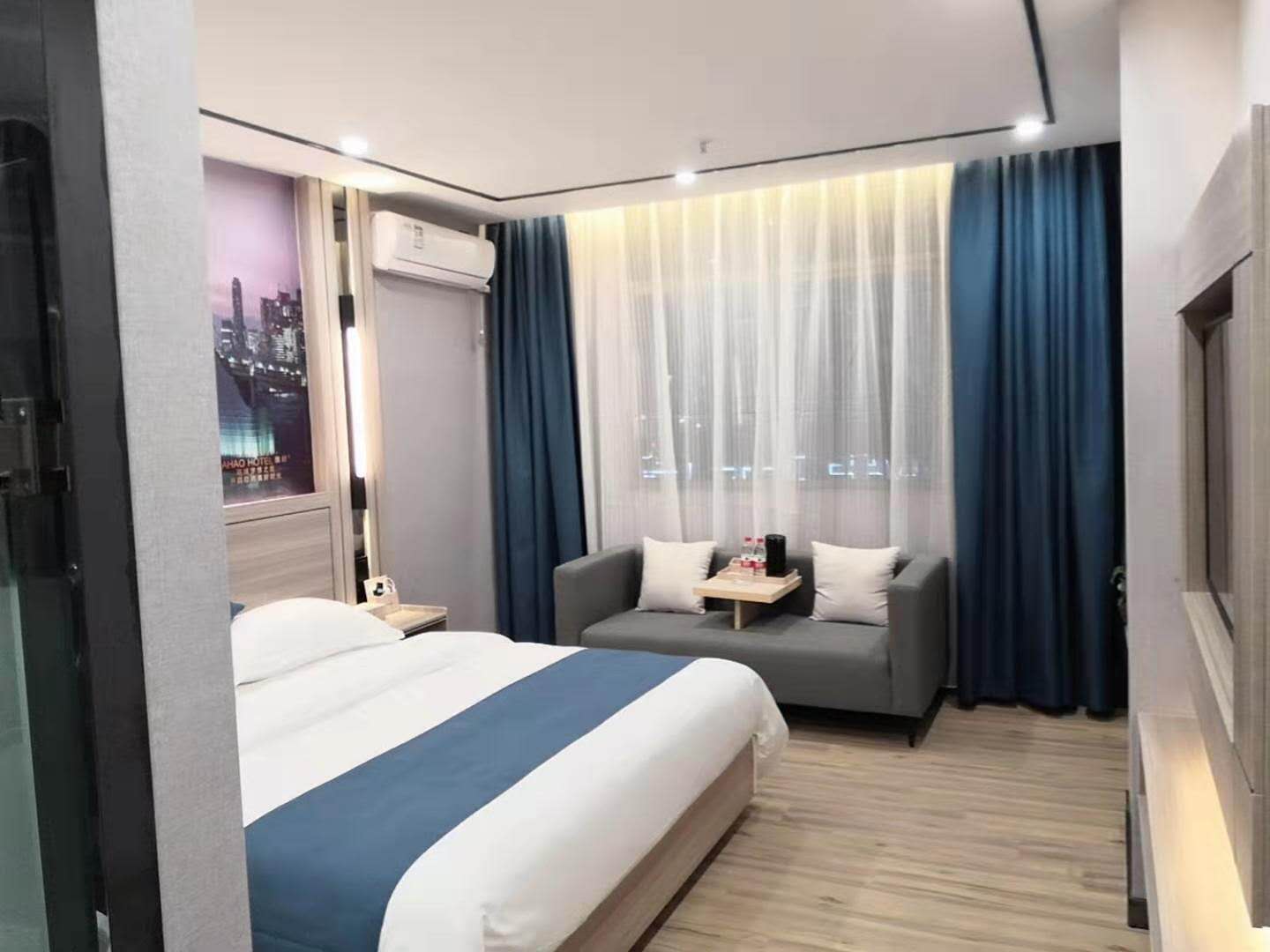 Ahao Select Hotel (Huidong Jilong) 2*