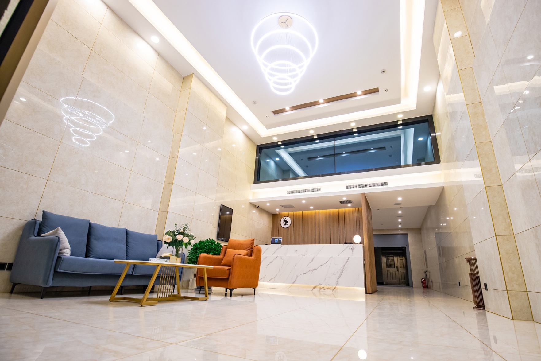 Longkou Jincheng Hotel (Yugang Road Branch) 3*