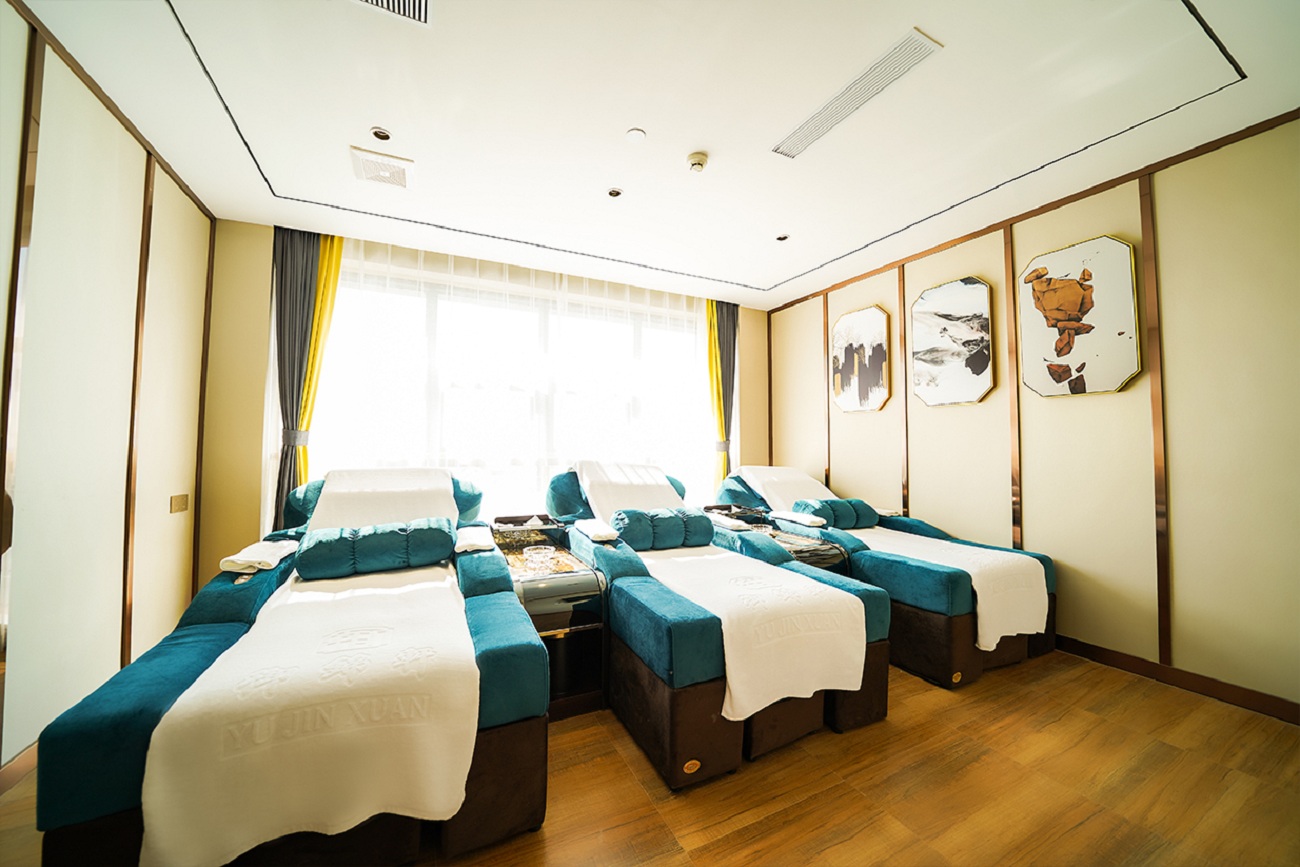 Mingfan Hot Spring Hotel 3*