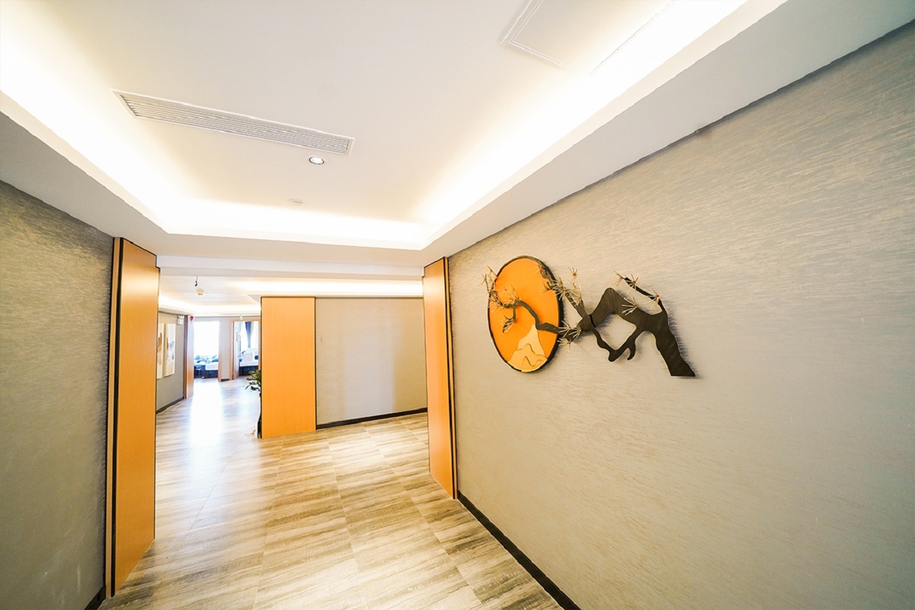 Mingfan Hot Spring Hotel 3*