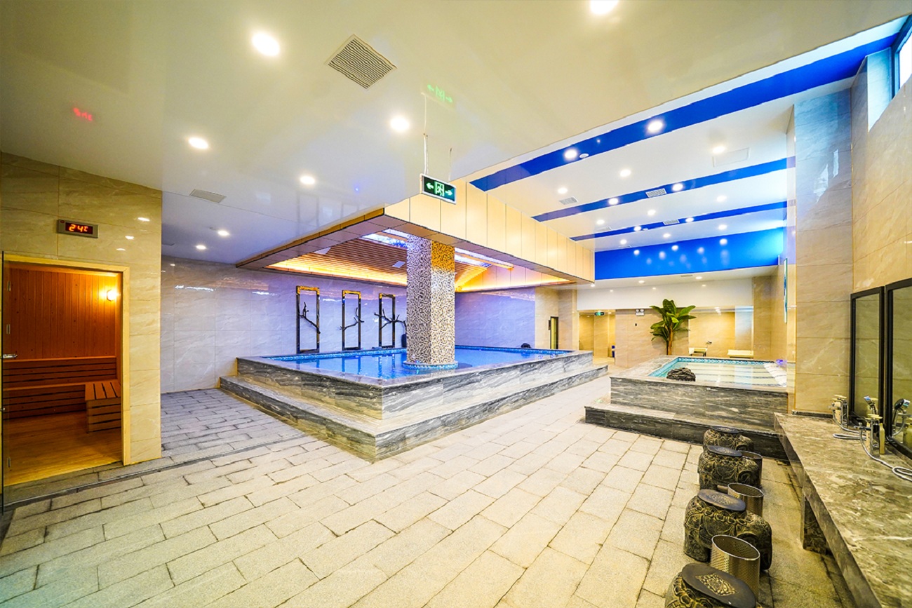 Mingfan Hot Spring Hotel 3*
