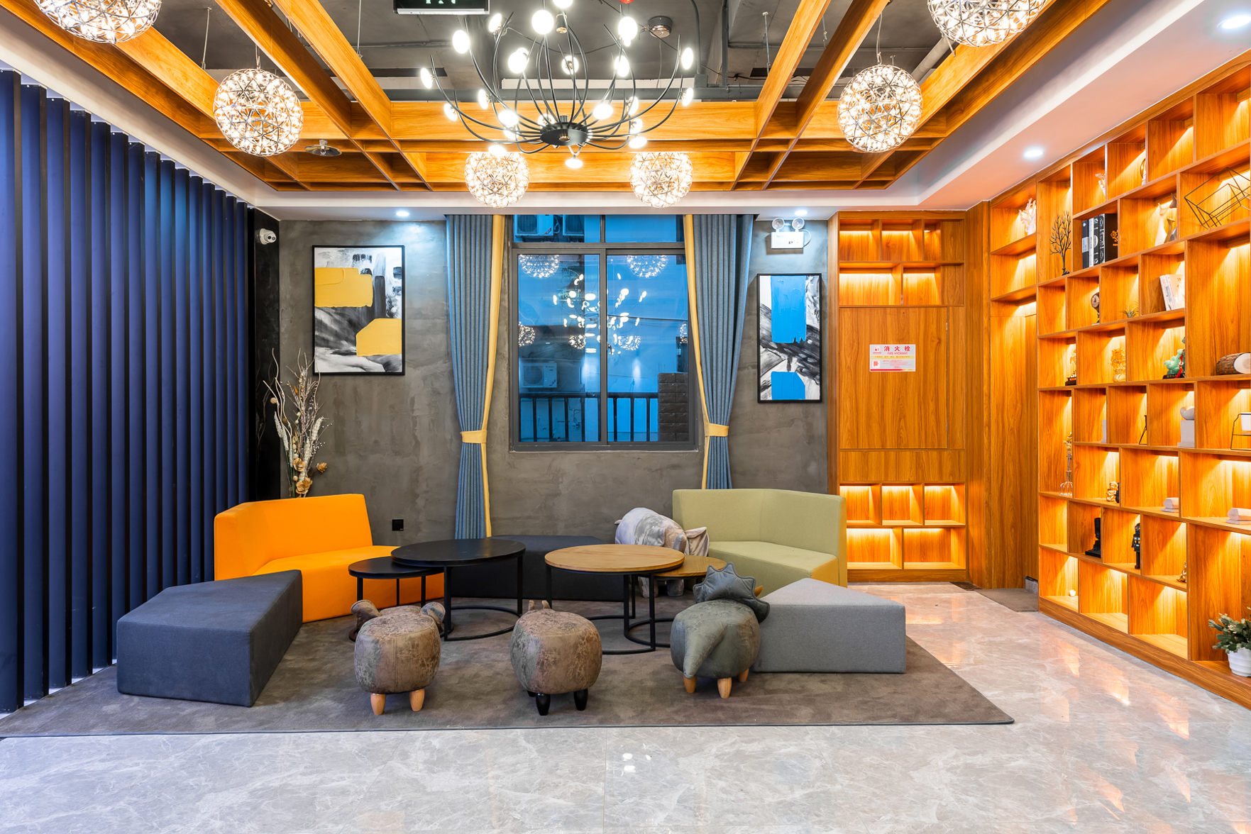 Xingelin Intelligent Hotel (East High-speed Railway Station Fruit Market Branch) 2*