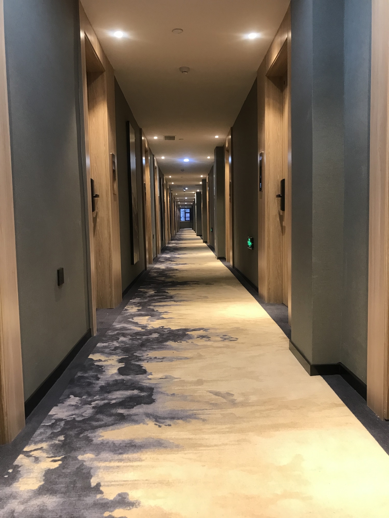 H Hotel 3*