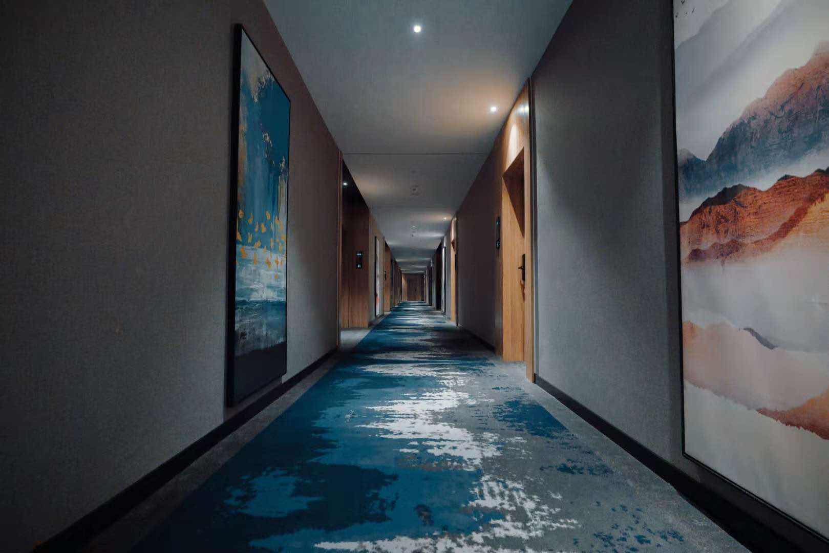 H Hotel 3*