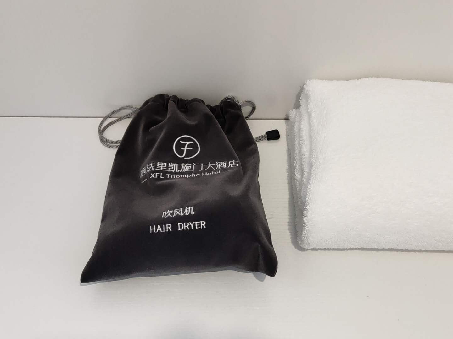 Arc de Triomphe Hotel 3*