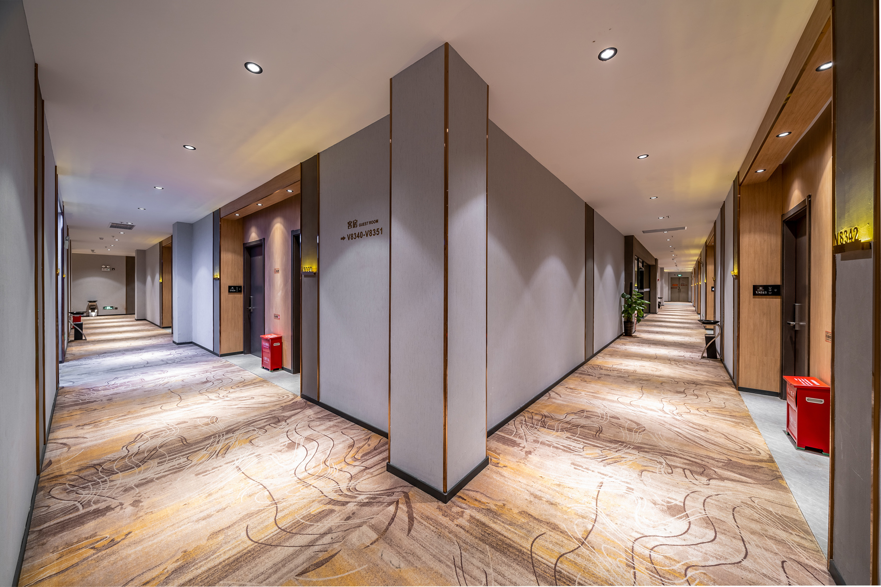 Baisite Hotel 2*