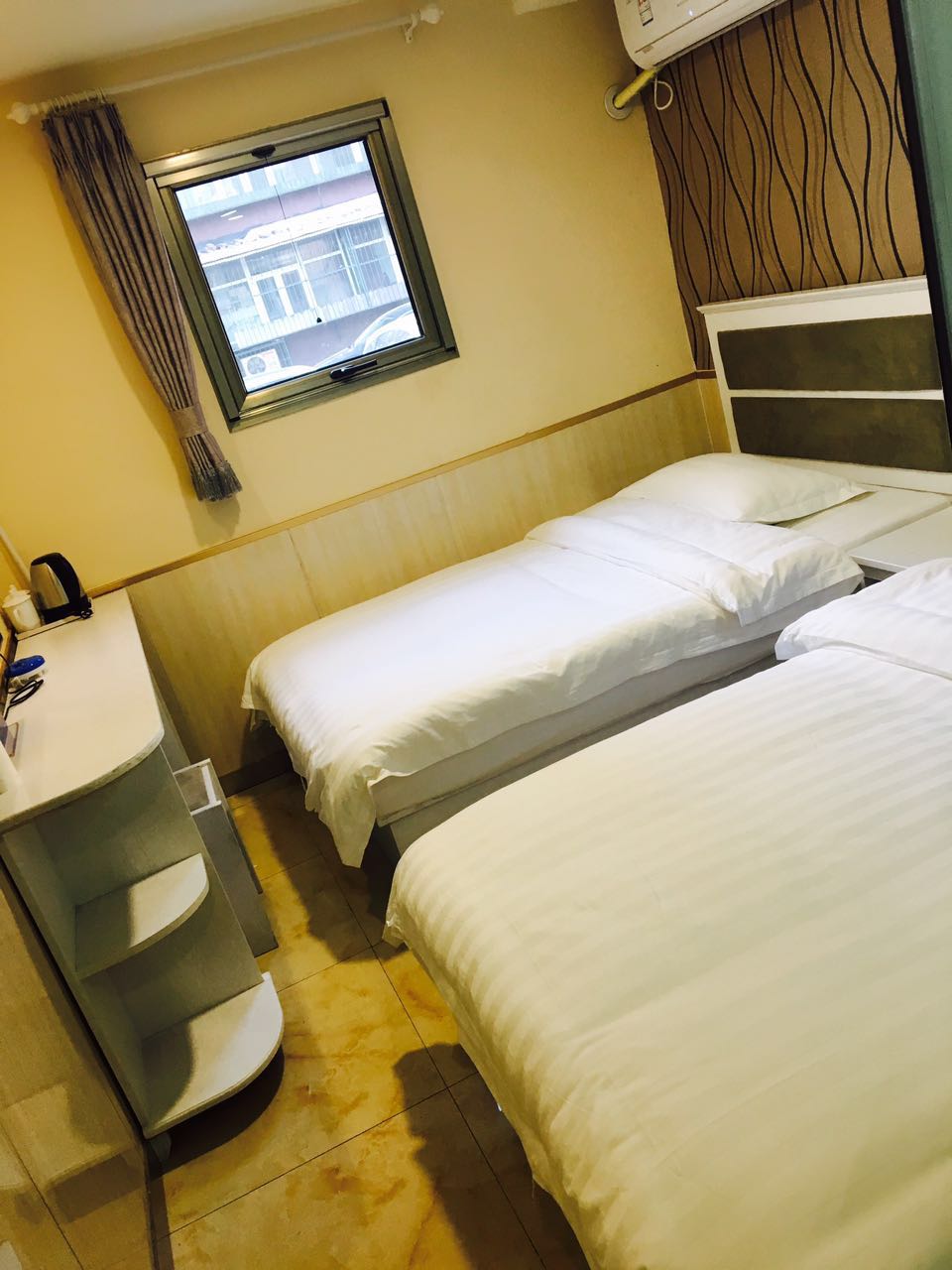 Junyi Hotel(Beijing Tongzhou Road Luhe Hospital Branch) 2*