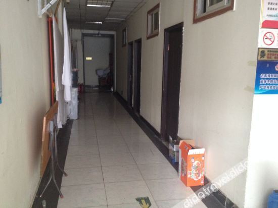 Junyi Hotel(Beijing Tongzhou Road Luhe Hospital Branch) 2*