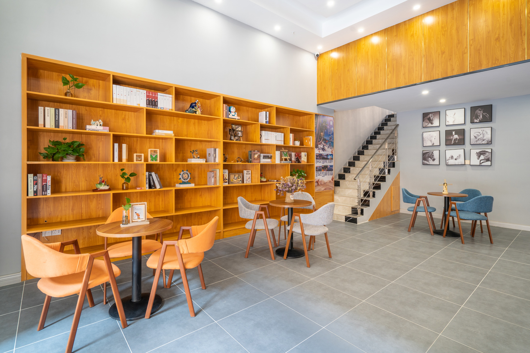 Junyi Chain Hotel (Fangchenggang High-speed Railway North Station Store) 2*