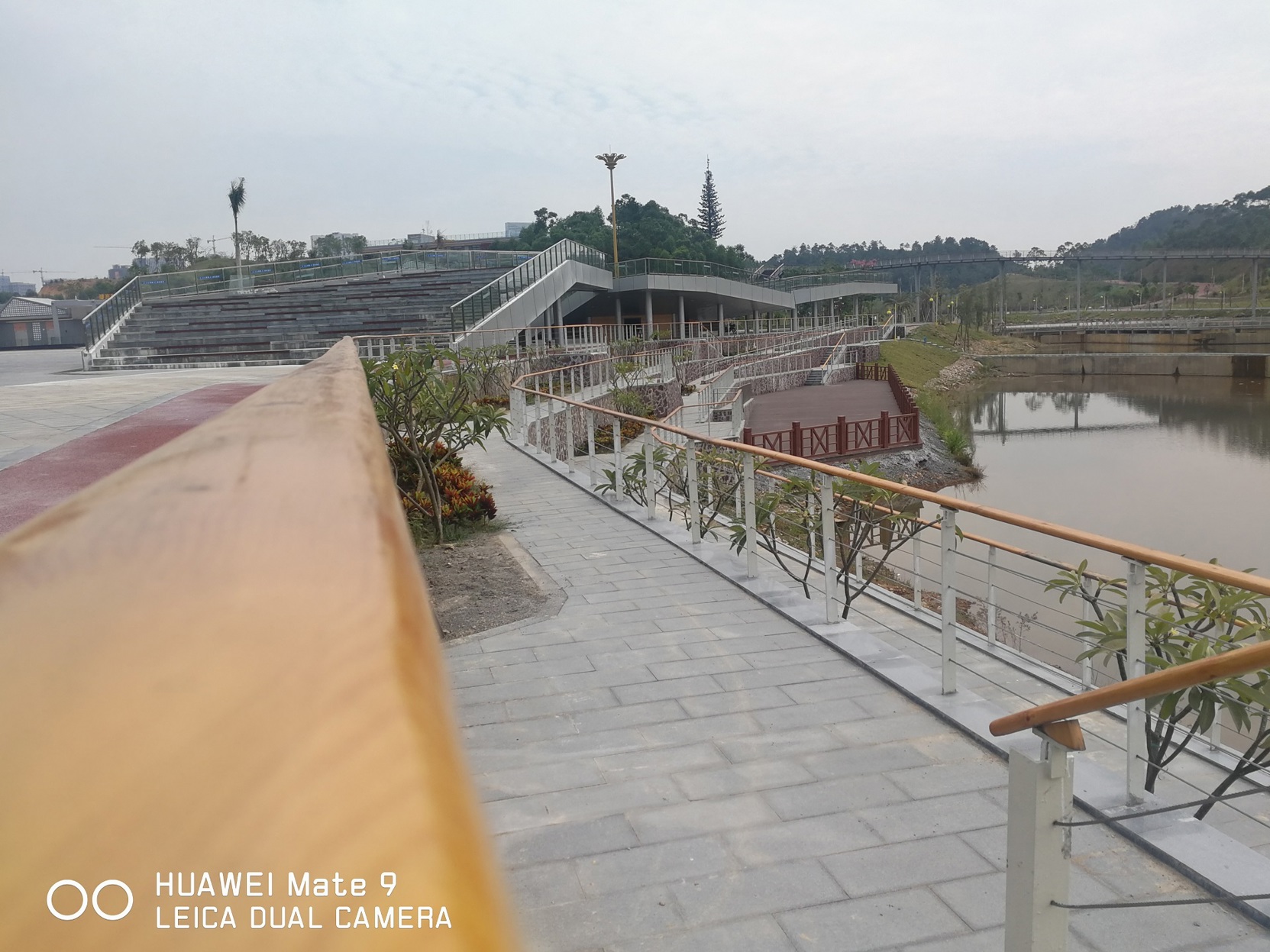 Junyi Chain Hotel (Fangchenggang High-speed Railway North Station Store) 2*