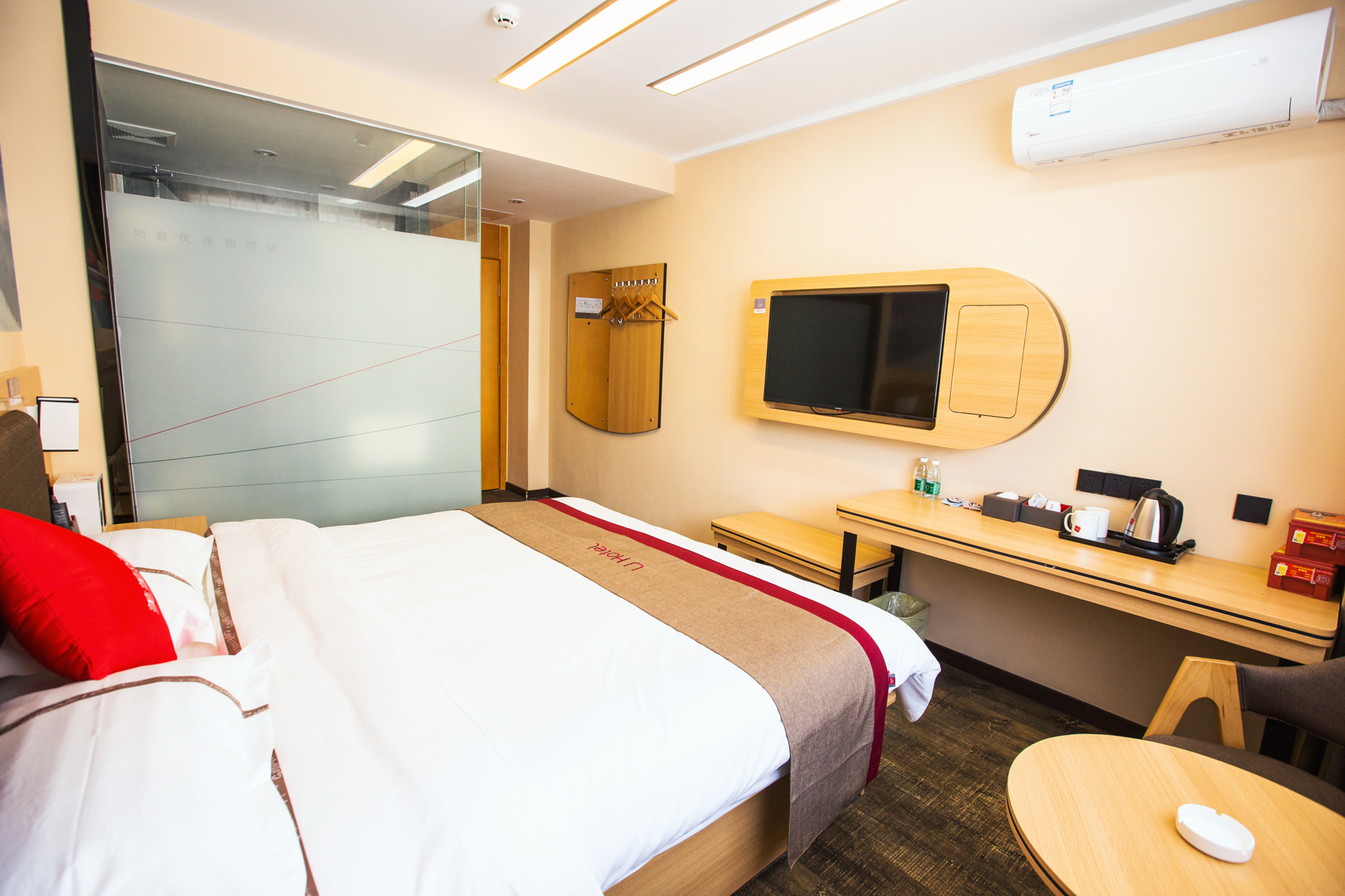 Shankee Chain Hotel (Zhuhai Hongqi Central Plaza) 2*