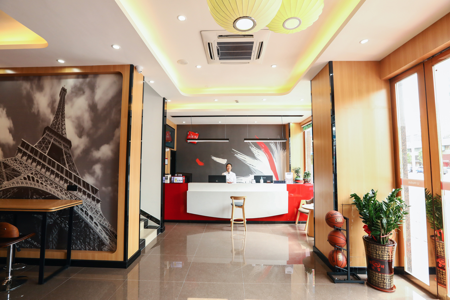 Shankee Chain Hotel (Zhuhai Hongqi Central Plaza) 2*
