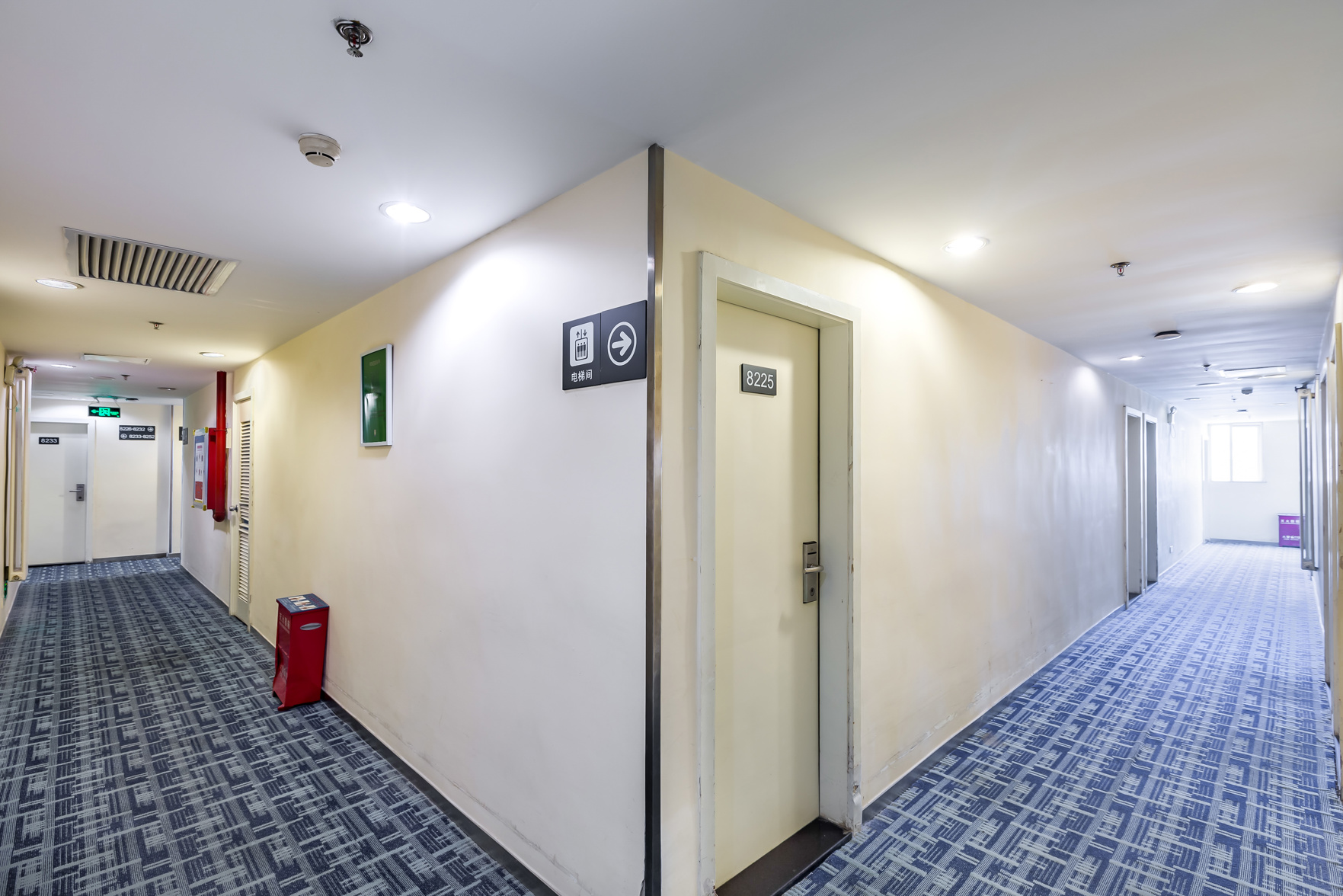 7 Days Inn (Beijing Wanfeng Road Qilizhuang Subway Station) 2*