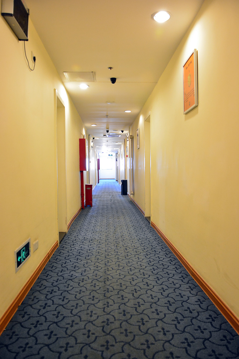 7 Days Inn (Beijing Wanfeng Road Qilizhuang Subway Station) 2*