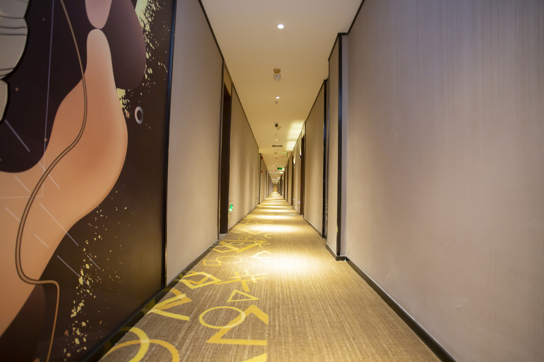 7 Days Inn (Beijing Wanfeng Road Qilizhuang Subway Station) 2*