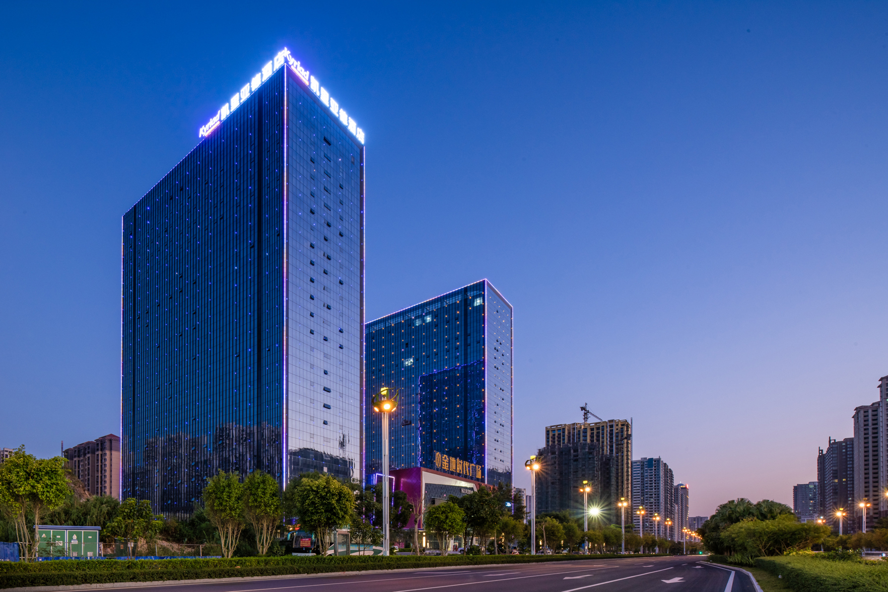 Kyriad Marvelous Hotel (Fangchenggang Administration Center, High Speed Railway Station) 3*