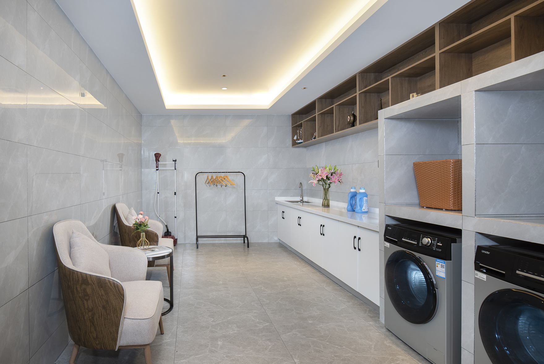Kyriad Marvelous Hotel (Fangchenggang Administration Center, High Speed Railway Station) 3*