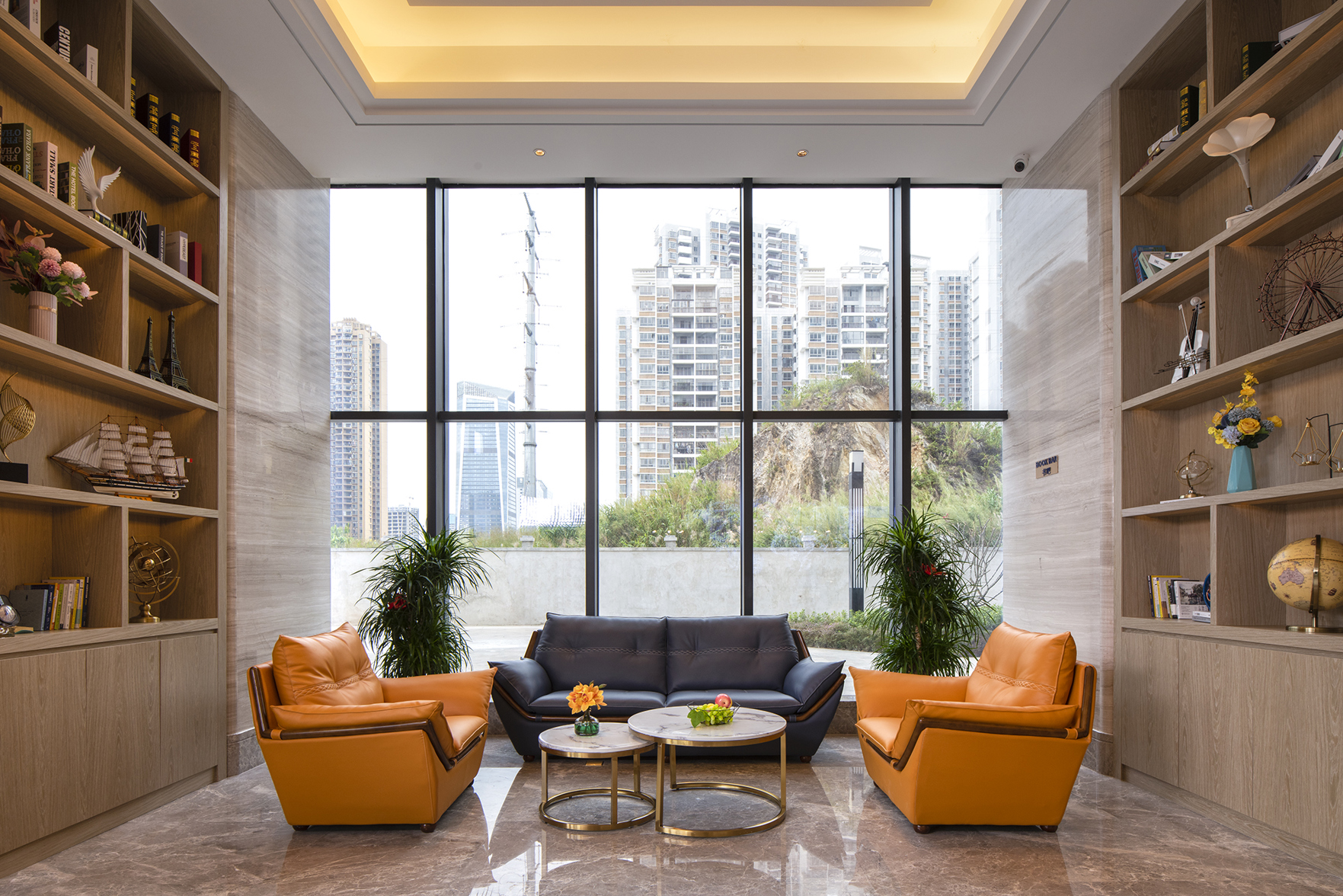 Kyriad Marvelous Hotel (Fangchenggang Administration Center, High Speed Railway Station) 3*