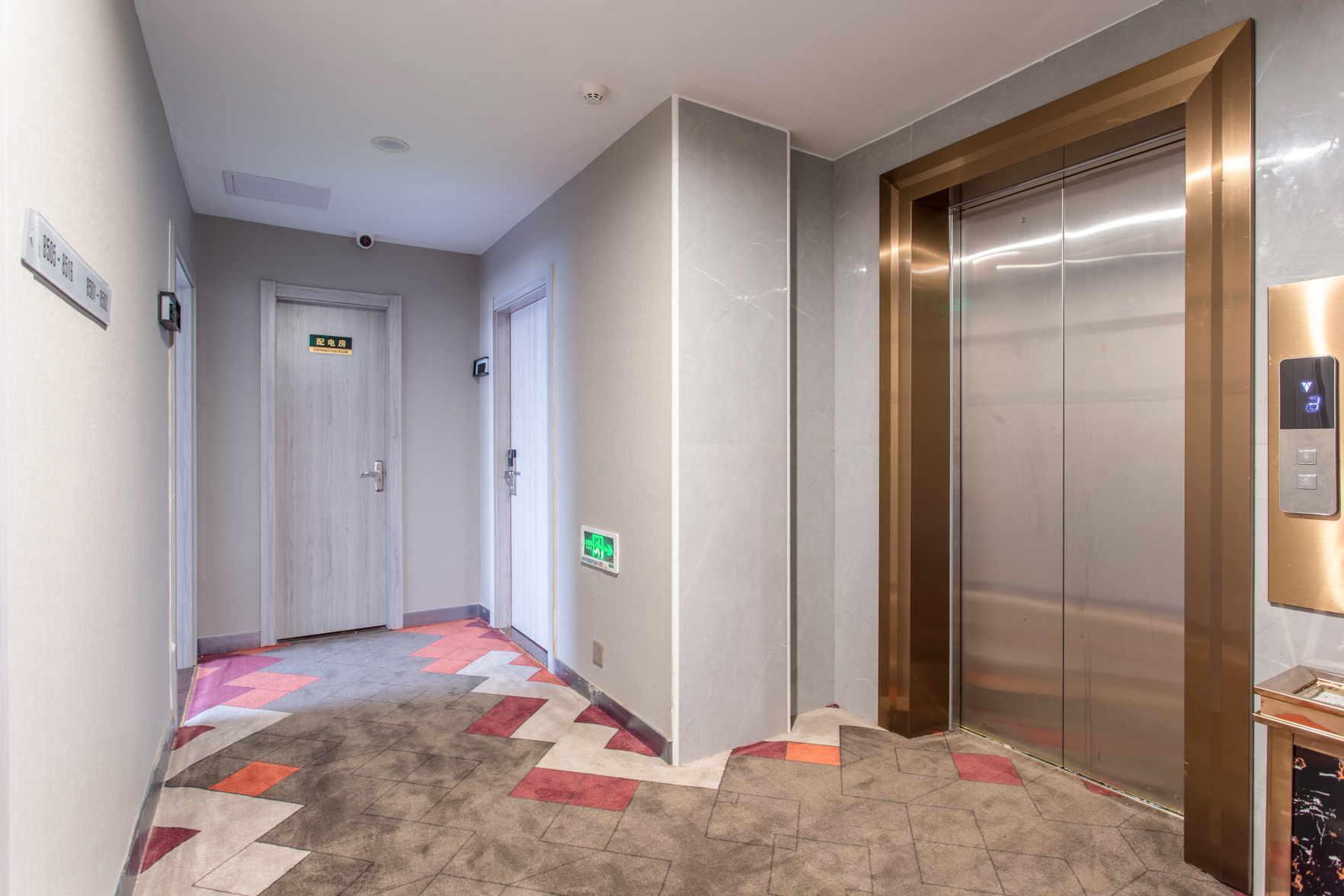 Borrman Hotel (Fangchenggang Qisha) 3*