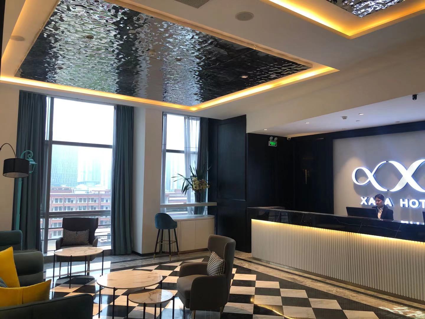 Wanyue Hotelle(Nanning headquarters base store) 3*