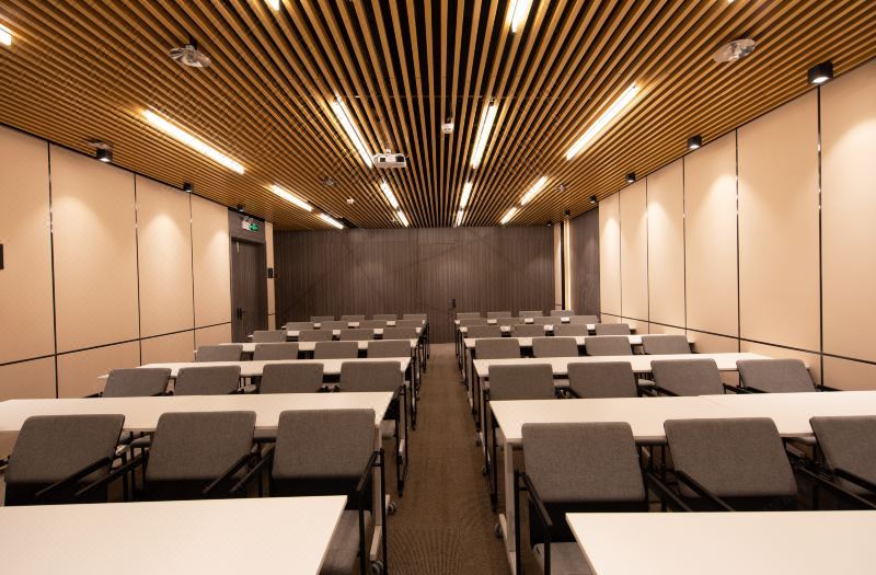 Atour Hotel (Shenzhen Bao'an International Convention and Exhibition Center) 4*